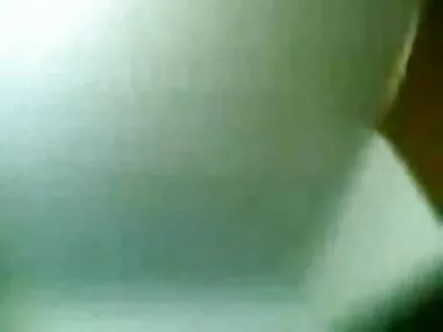 ქერა მოწევა და ორი მამლის წოვა
