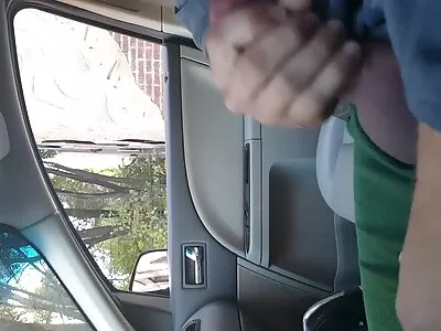 ცხელი წიწილა ძუძუს პირსინგის ზოლებით